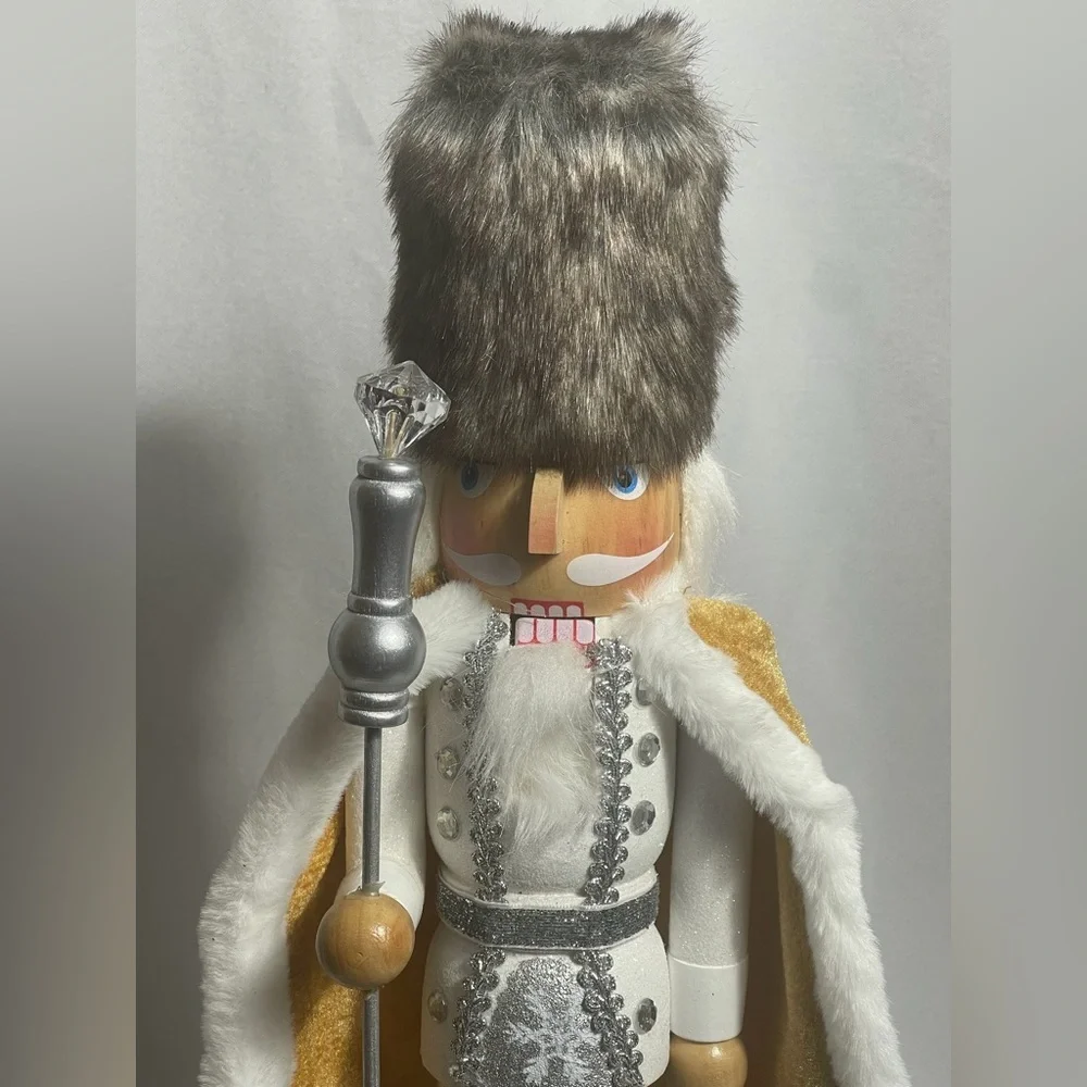 White Silver Gold Faux Fur Nutcracker King 15 Inch Christmas Decor Figurine